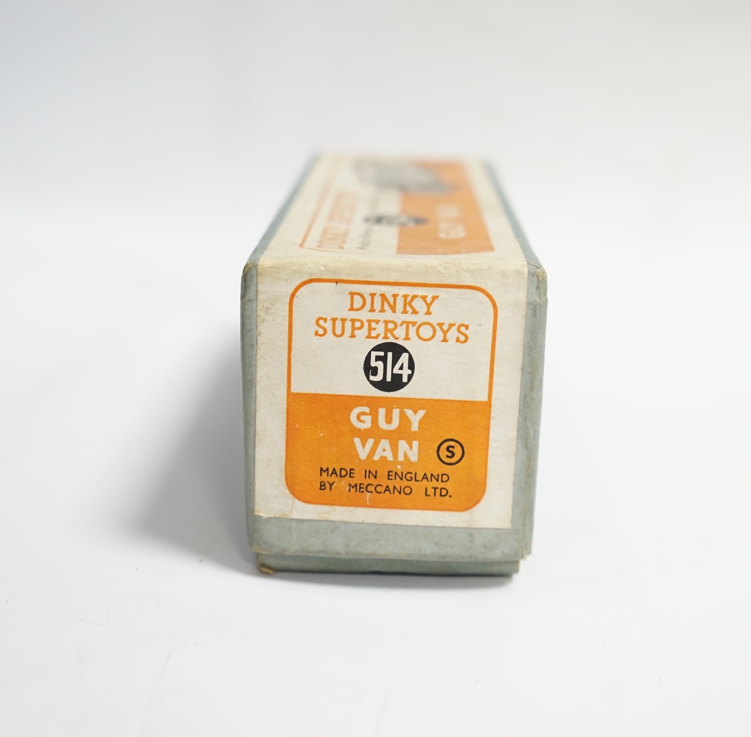 A boxed Dinky Supertoys (514) Guy van in Slumberland livery. Condition - fair to good, minor chipping to the van and fading to the lid of the box.